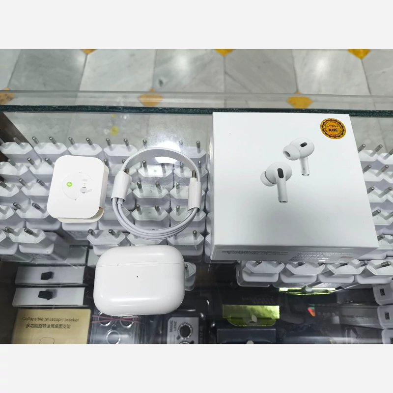 ایرپاد پرو 2 ANC فعال پورت تایپ سی