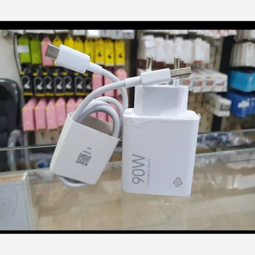 شارژر 90وات شیا ئومی سرجعبه همراه با کابل 6 آمپر پورت نارنجی با تضمین اصلی بودن و مهلت تست یک ماهه